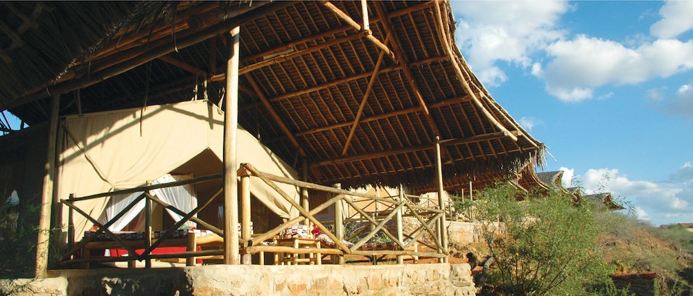 Man Eaters Lodge