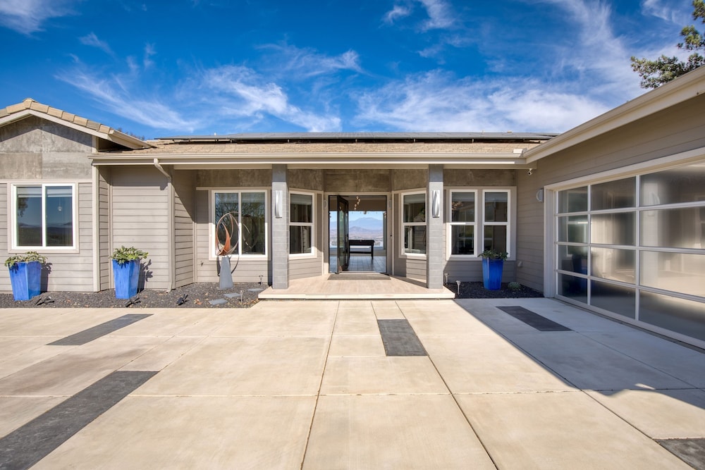 Summit Ranch by Avantstay Infinity Pool Views