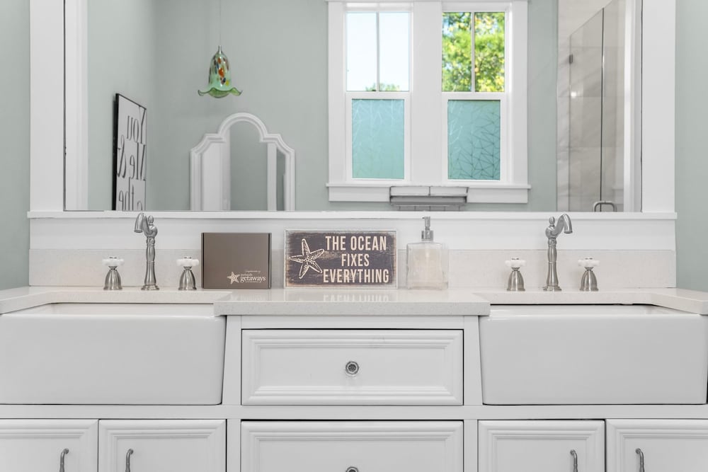 30A Beach House - Under the Palms