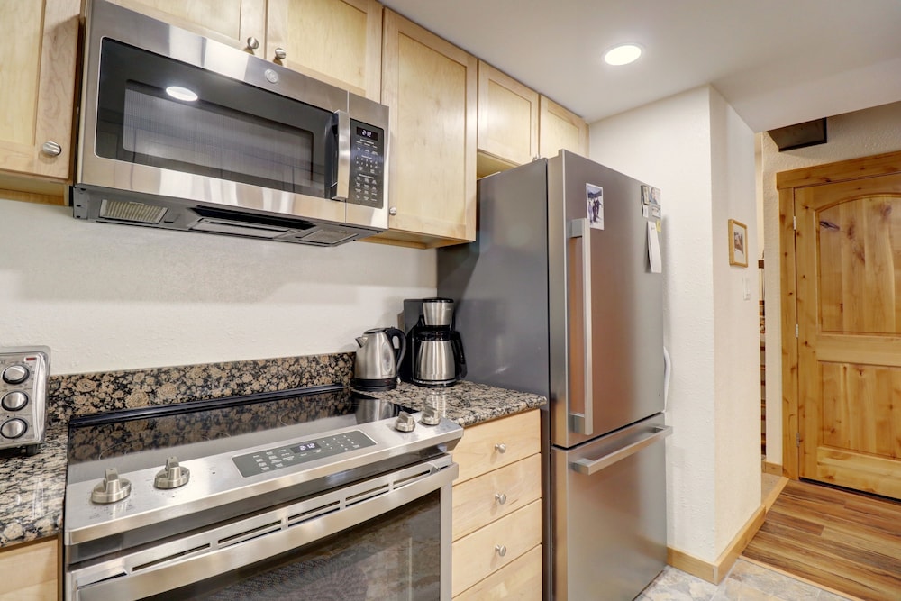 SkyRun - Copper Mountain Resort Vacation Condos