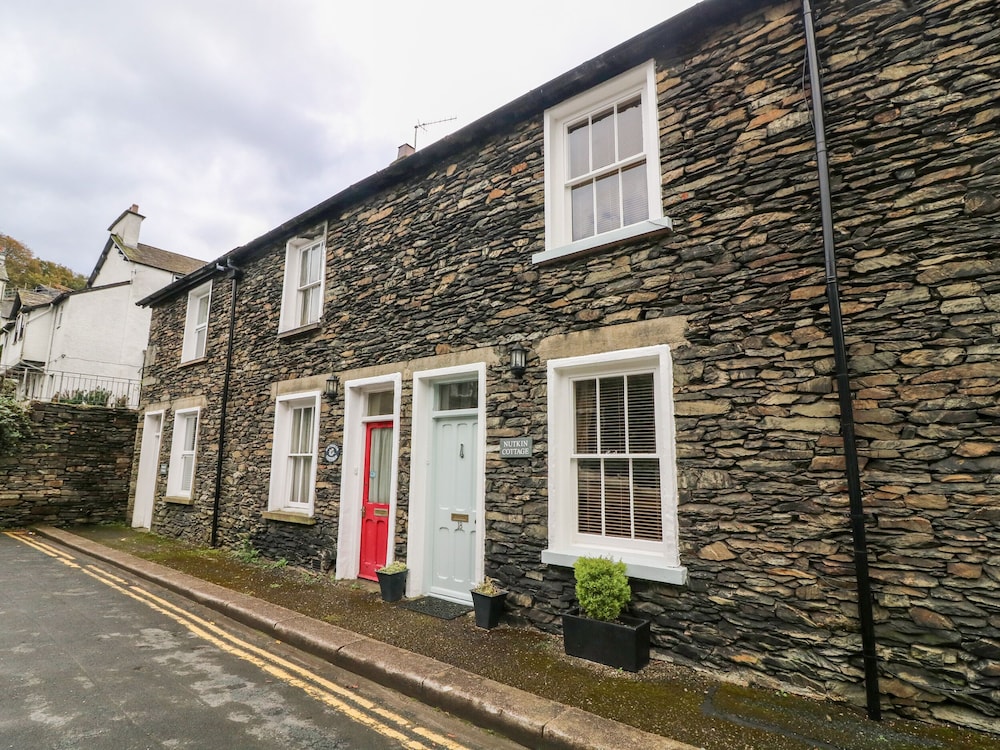 Nutkin Cottage