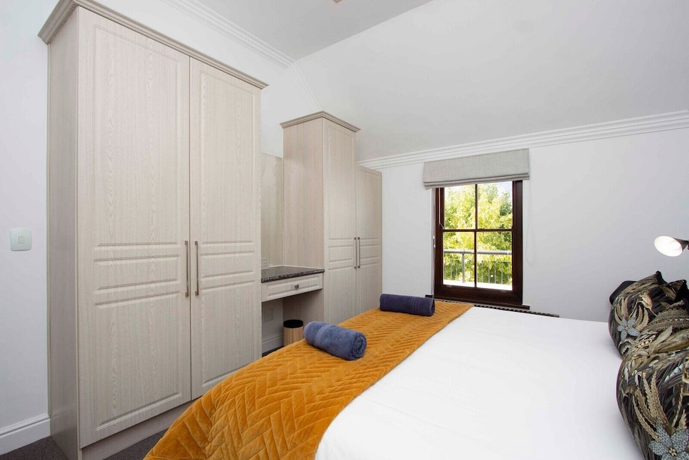Winelands Golf Lodges at De Zalze
