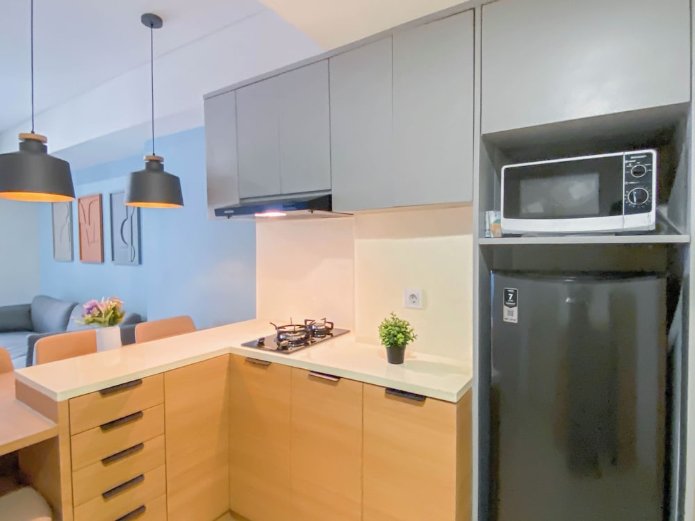 Spacious And Cozy 2Br With Extra Room At Meikarta Apartment
