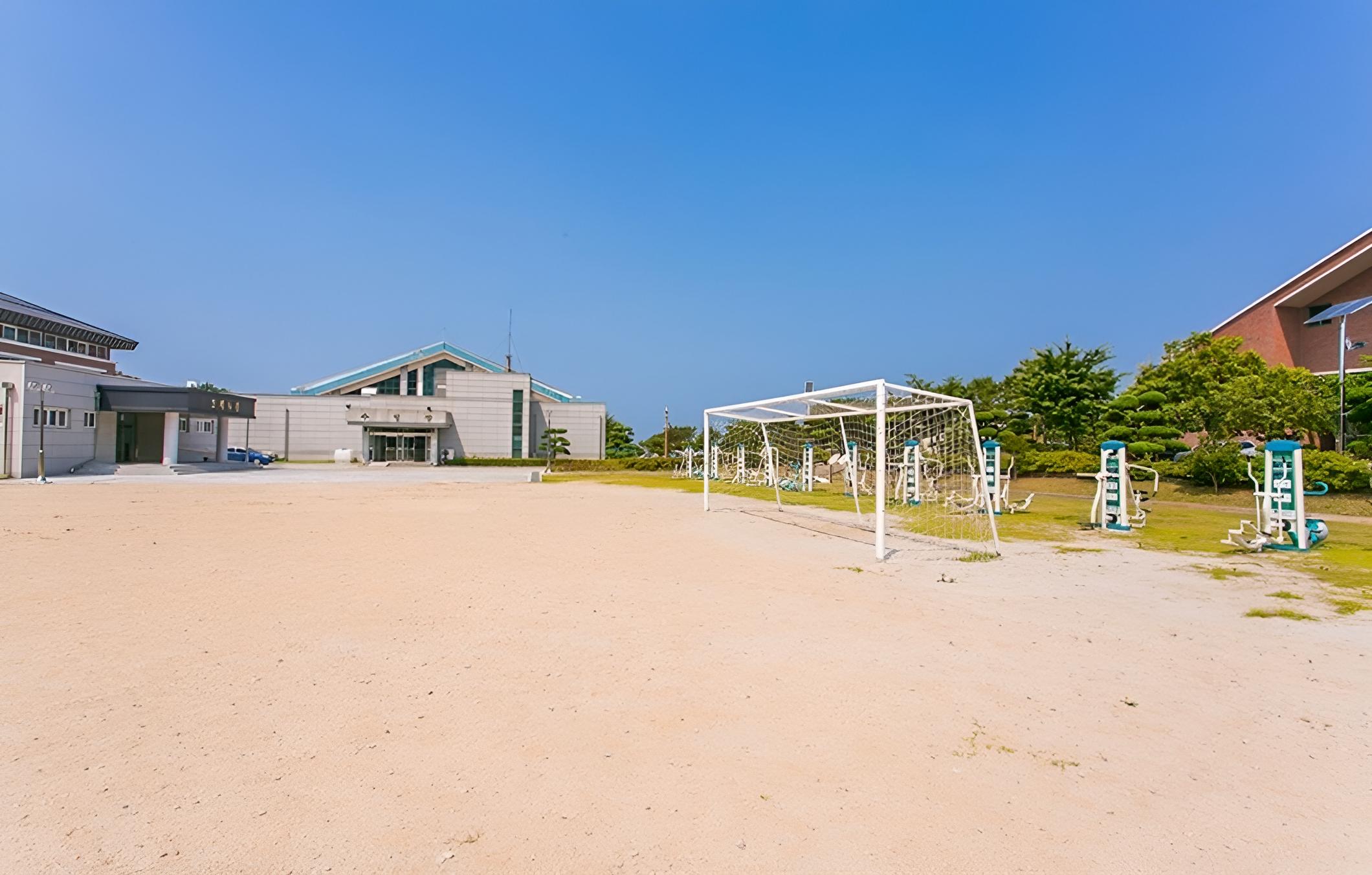 Buan Surak Pension view 5
