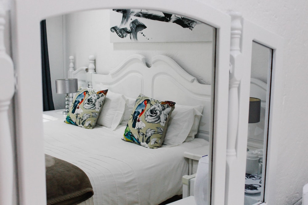 La Dolce Vita Guest House