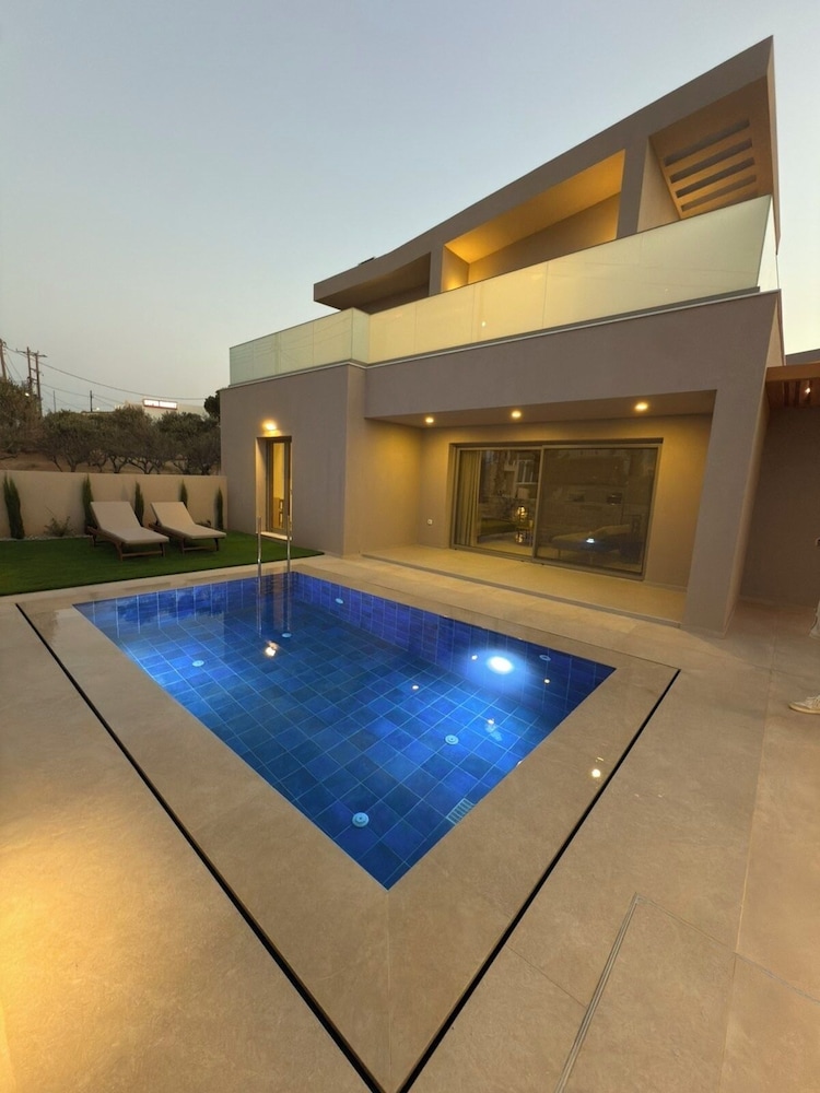 Lumina Sense Villas