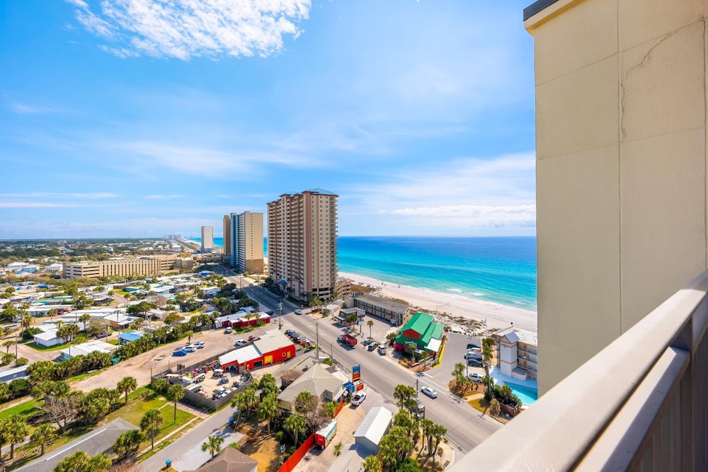 Origin at Seahaven by Panhandle Getaways