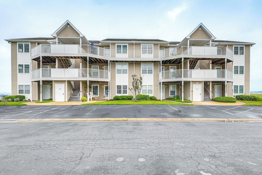 Swim, Boat & Explore: Marsh-front Gem in Delaware!