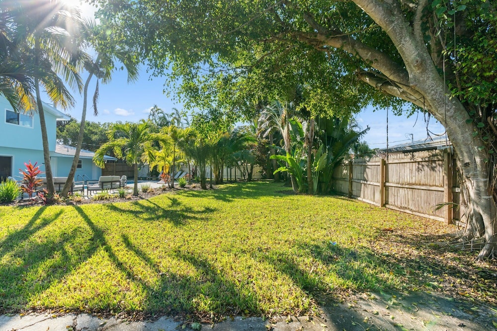 502 Colony Street