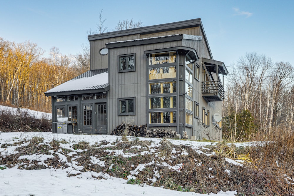 Near Skiing & Hiking: Quiet Home in West Wardsboro