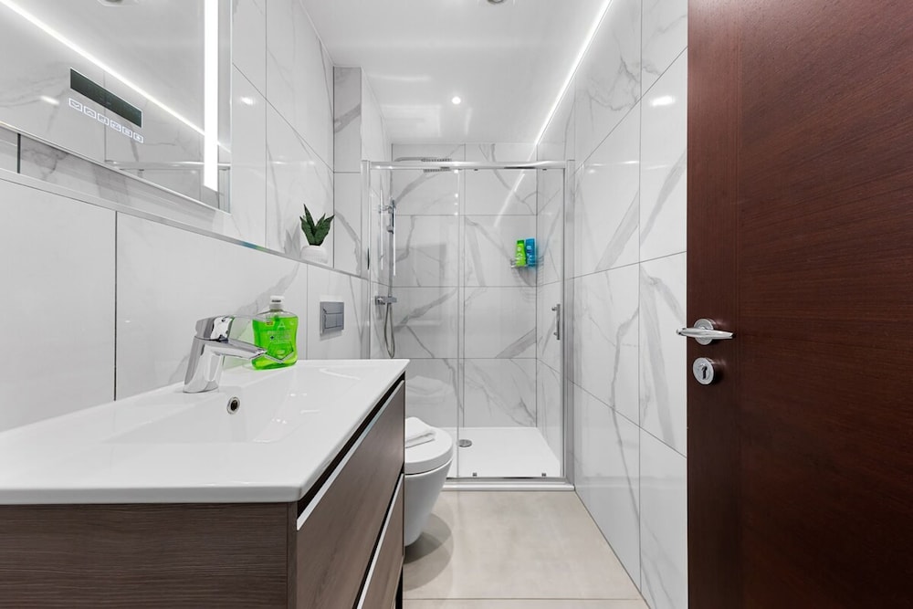 Chic Studio in Golders Green Near Tube Station