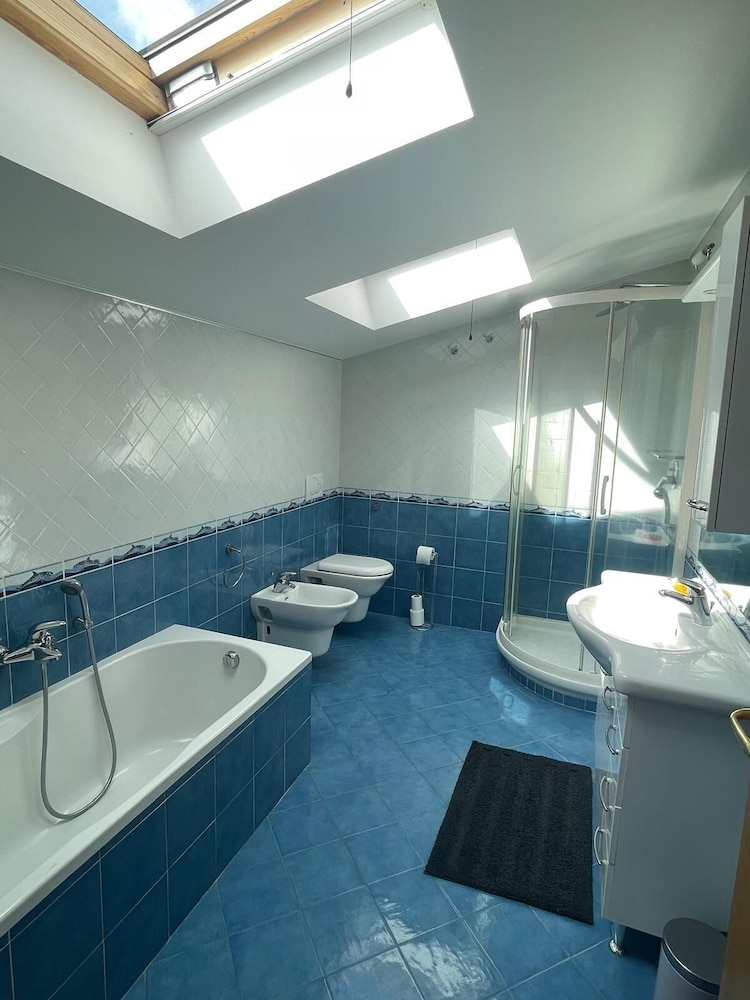 Paradise home photo 4