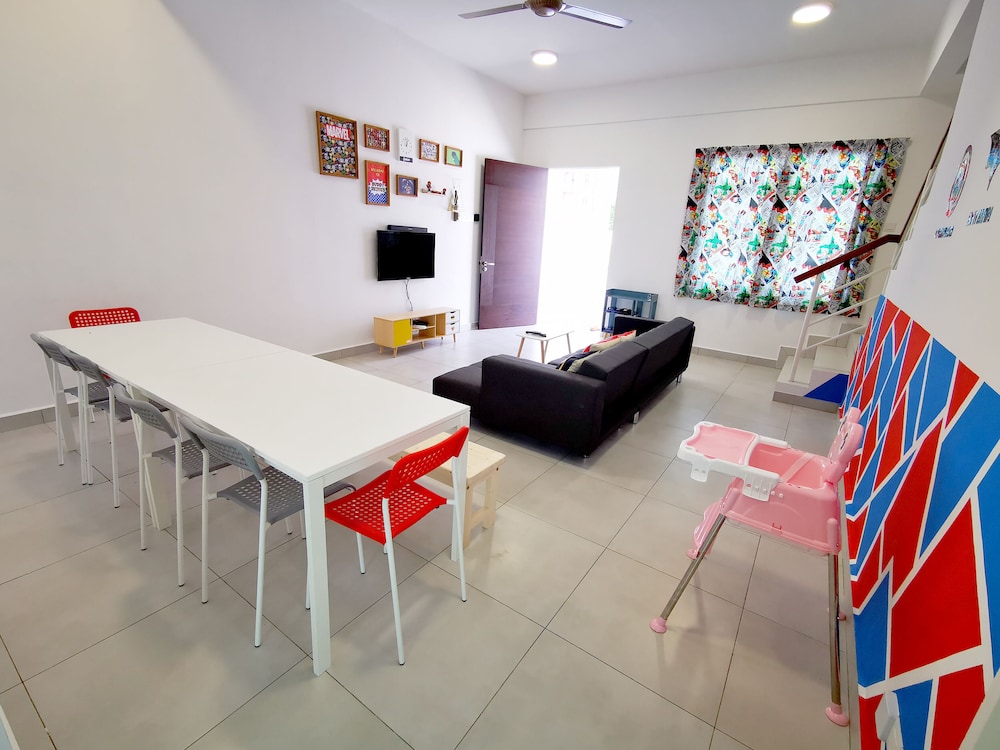 The Woodz Homestay - 2 Storey House photo 7