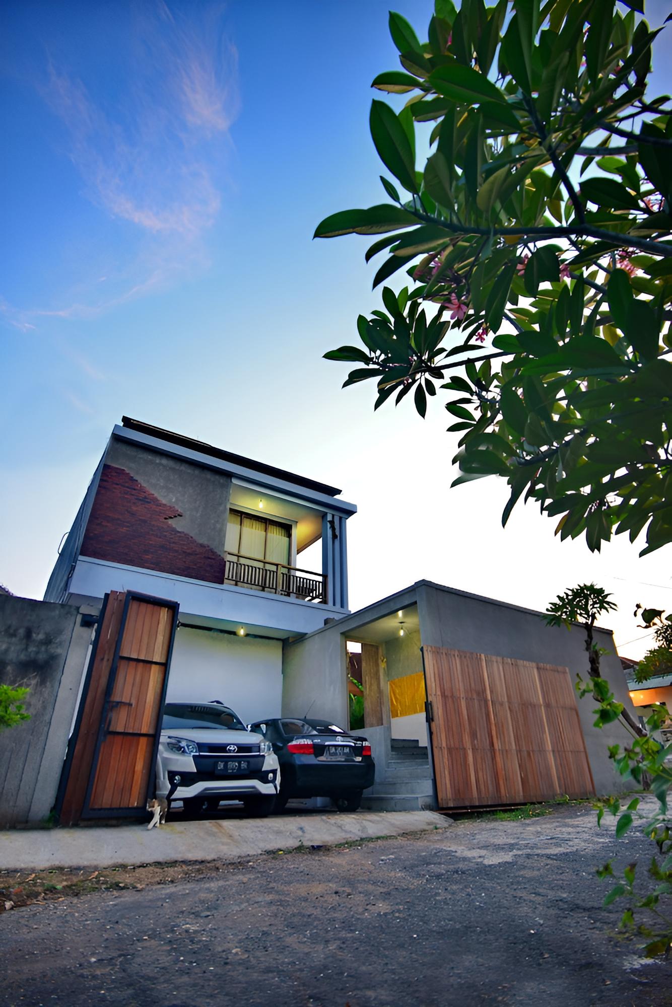 Krisandi House Jimbaran