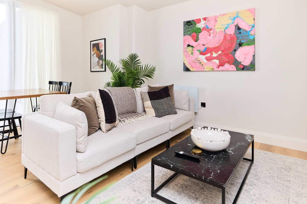 The Woodford Paradise - Homely 2bdr House With Terrace