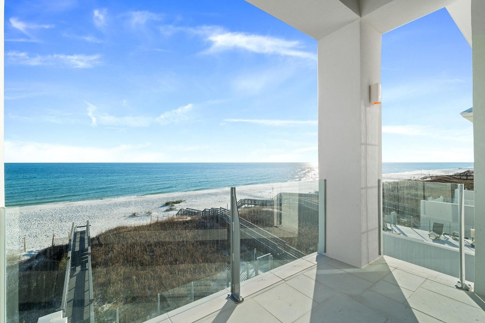 Casita Bonita at Eleanor Beach