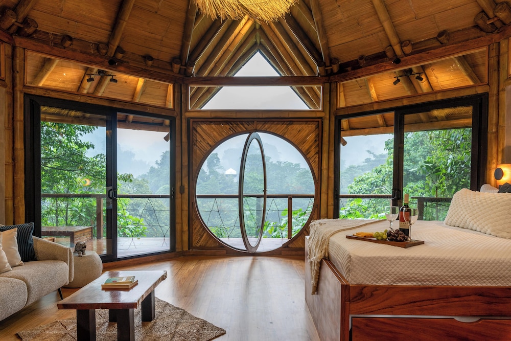 El Tigre Hideaway