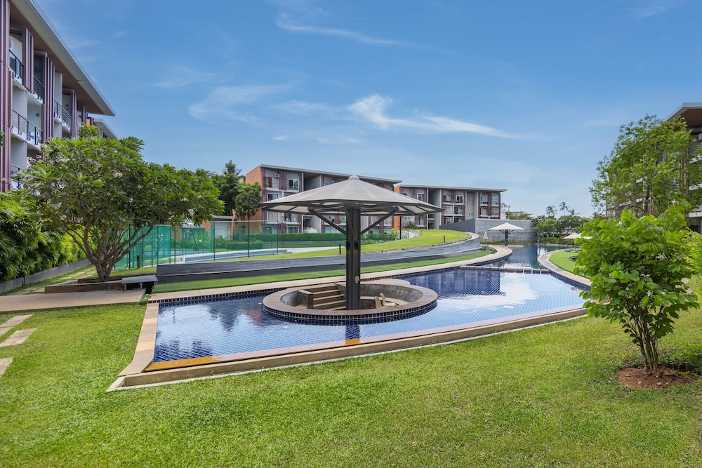 2 Bdr SEAVIEW condo on Bangrak beach