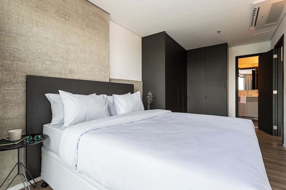 Ayra Pinheiros - Apartamentos com vista incrível para São Paulo ao lado da Rebouças e Faria Lima