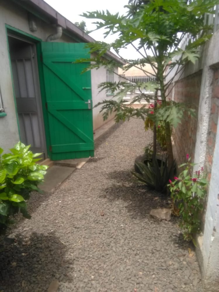 Photo 16