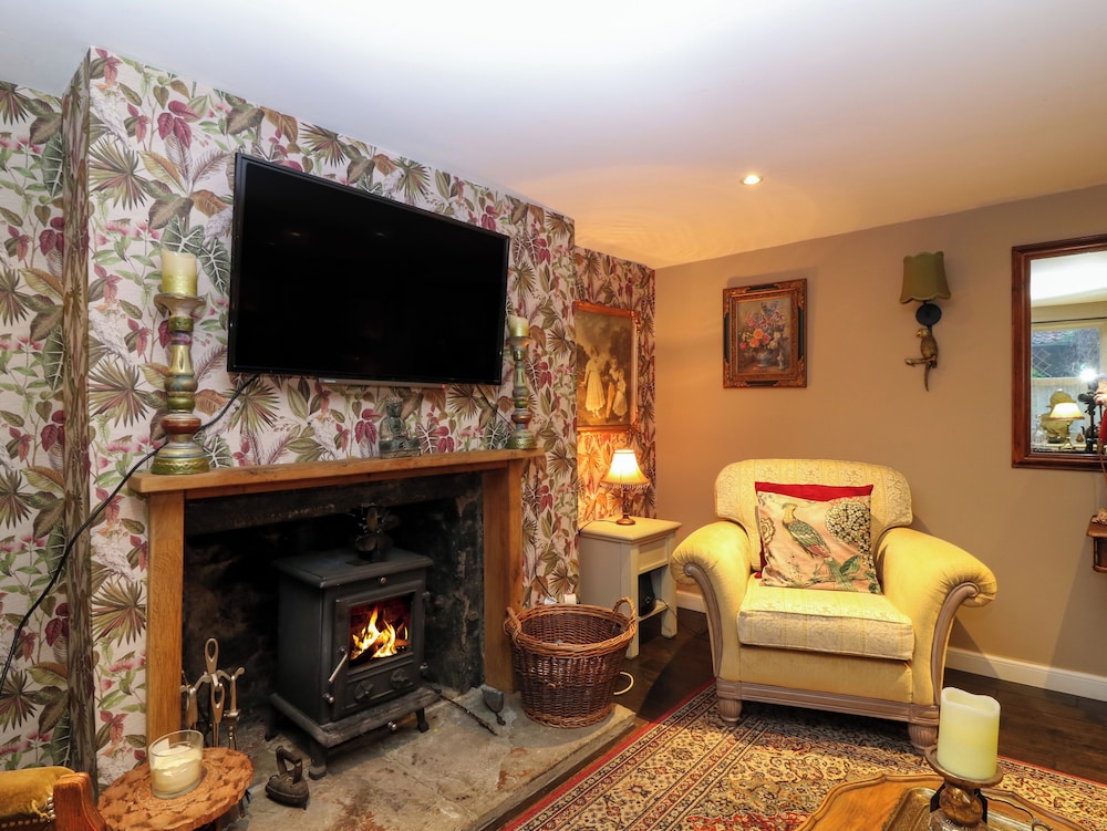 Wonderland Cottage