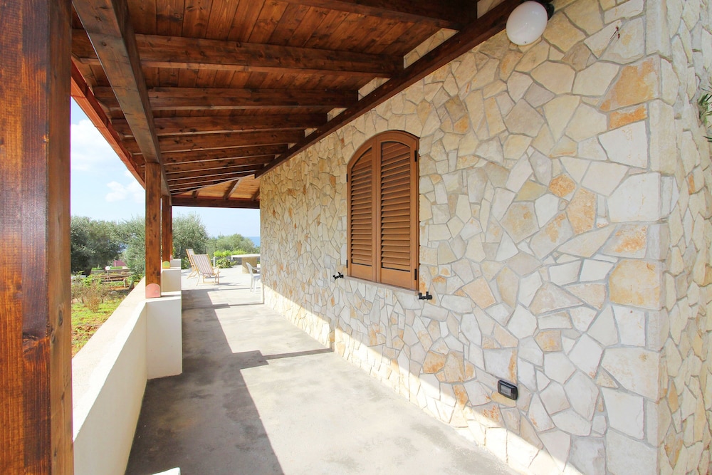 Villetta 54 view 2