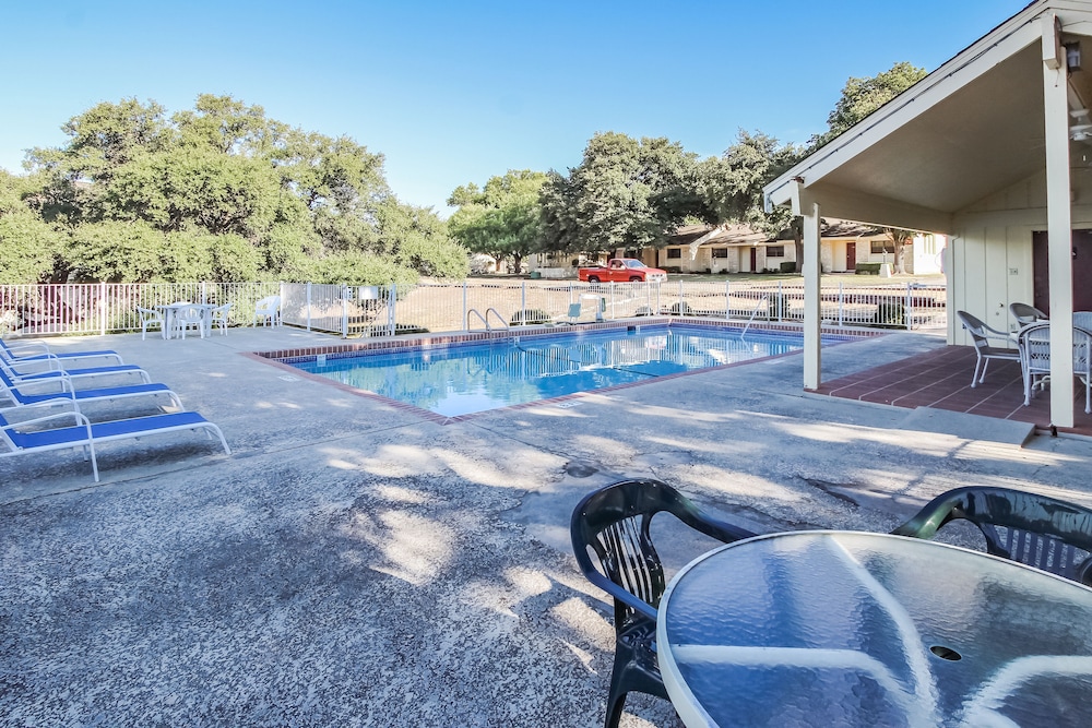The Shores at Lake Travis