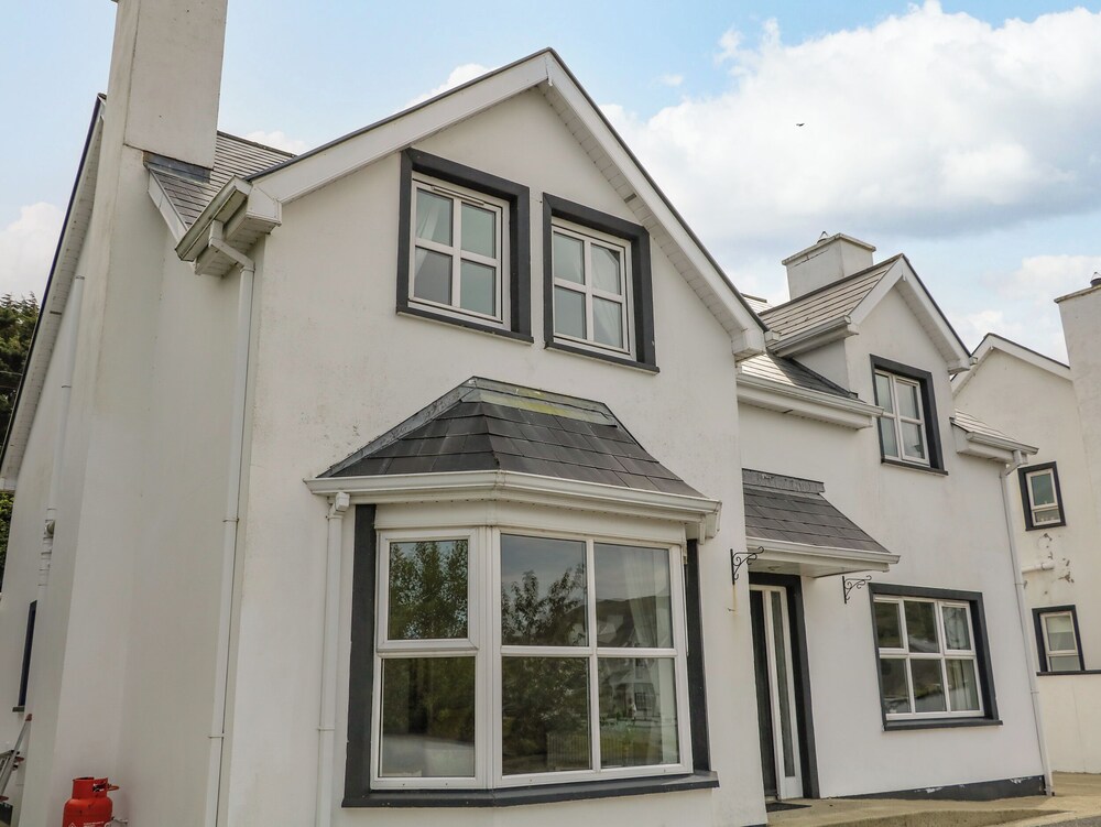 12 Hillview