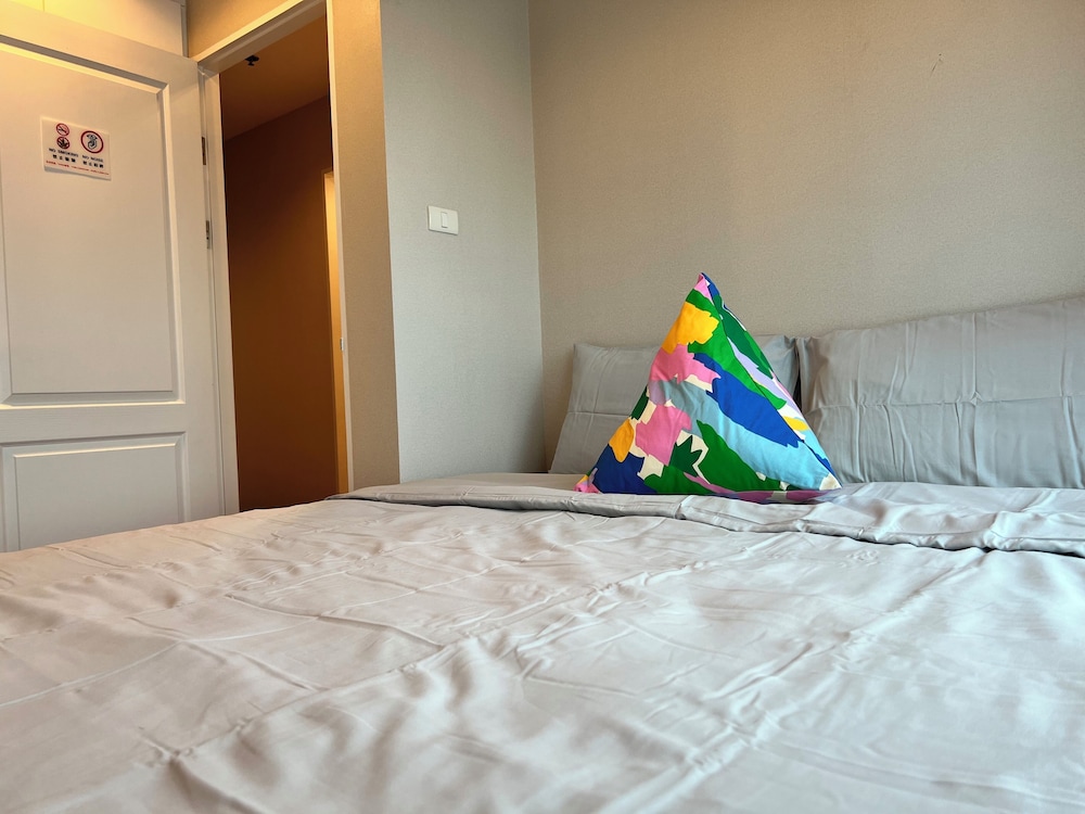 Belle Rama9 Boutique Apartments