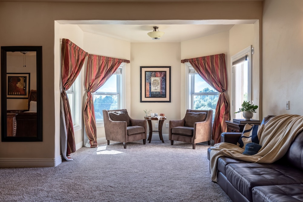 Wilson Creek Manor By Avantstay Sleeps 24 Amazing Estate w Pool Game Room