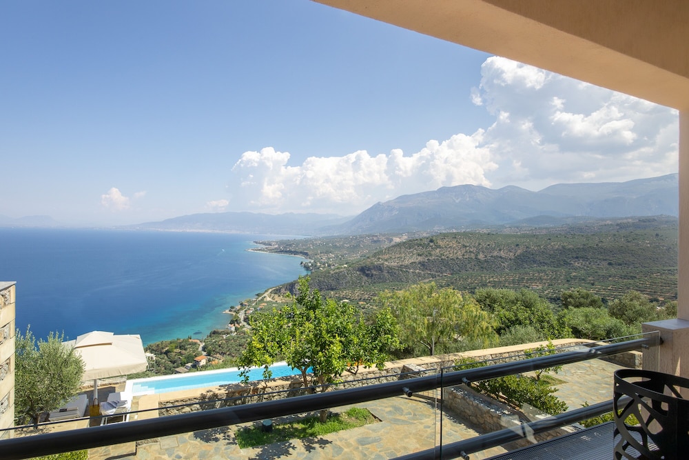 Searocks Exclusive Village view 4