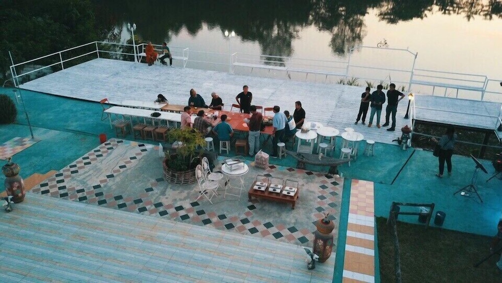 Photo 44
