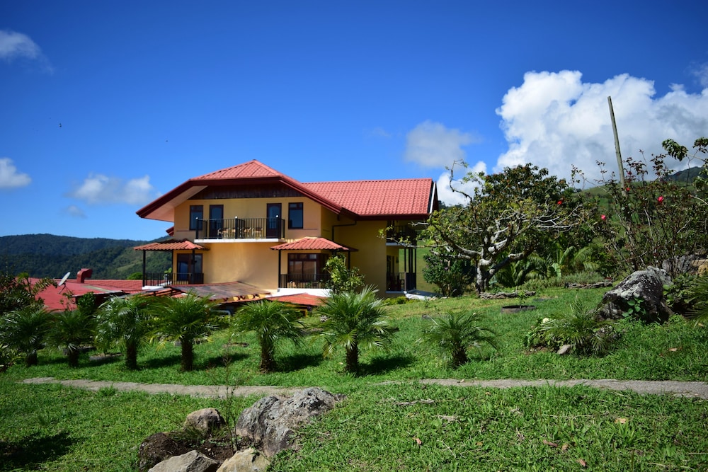 Hotel Guayabo Lodge - Image 1