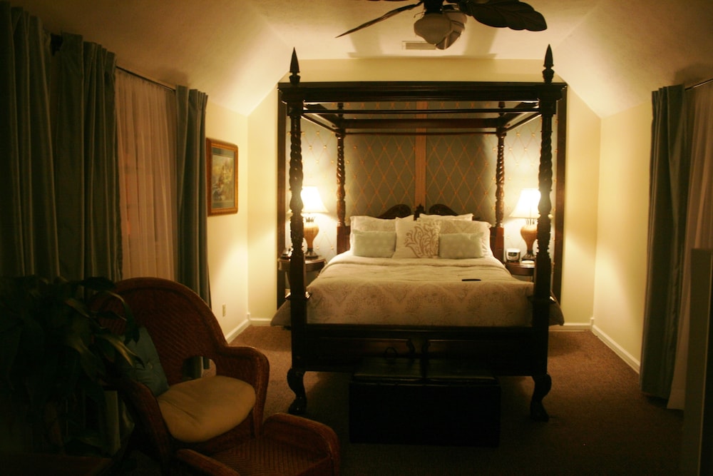 Old City House Inn and Restaurant