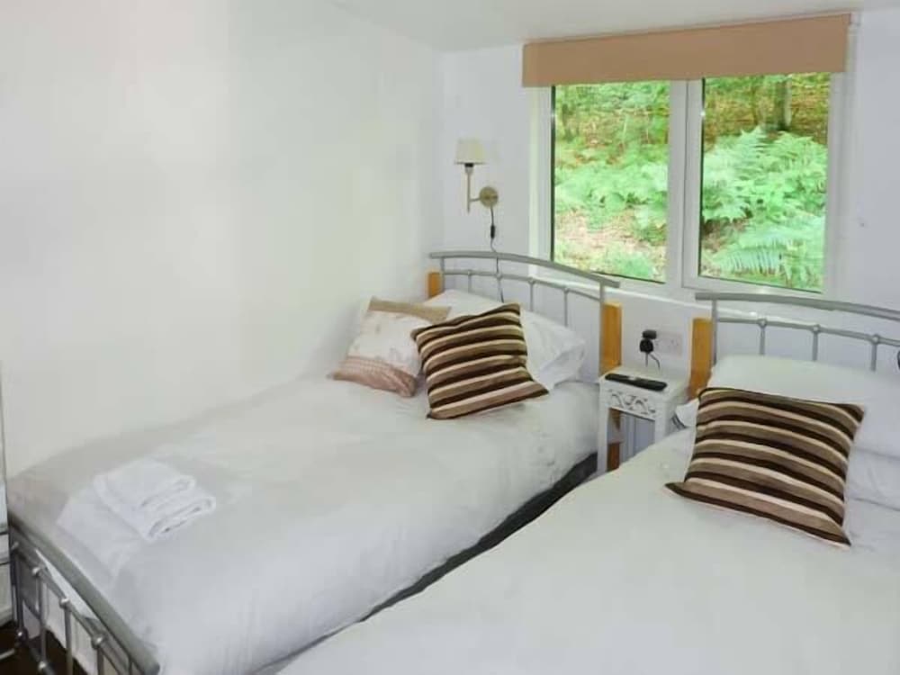 Windermere Vacations - Top Lodge, 4 Skiptory Howe - Property Image 2