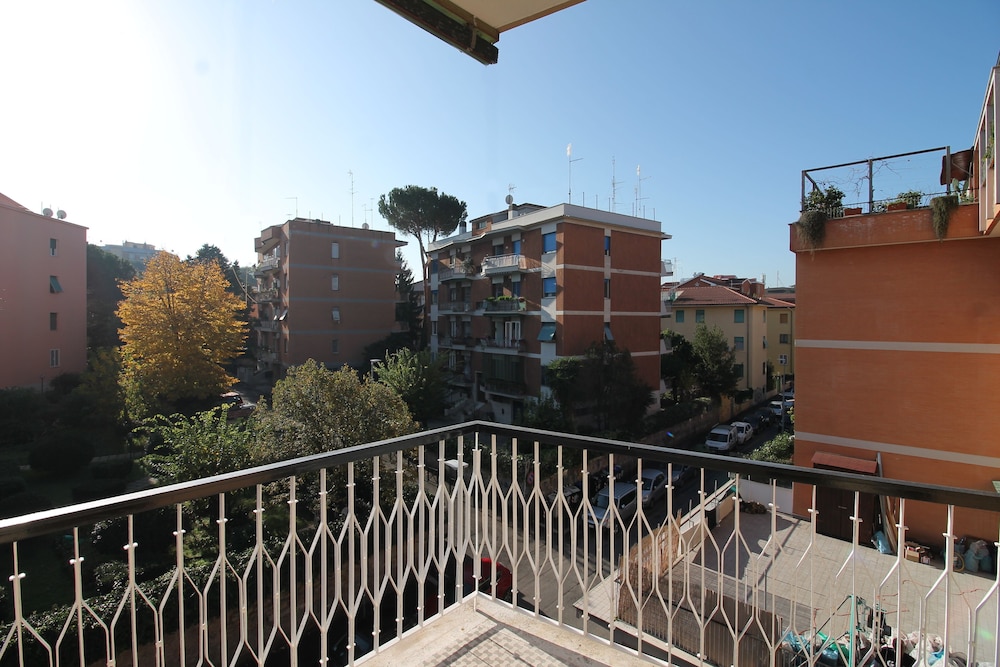 Wonder 3BR EUR Apartment