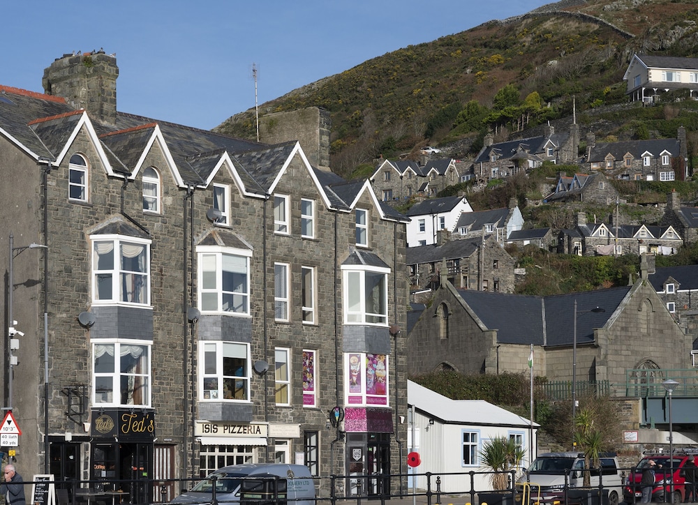 Harbour View - Flat 2