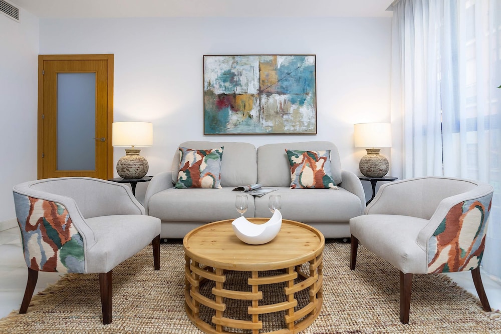 Genteel Home Uceda