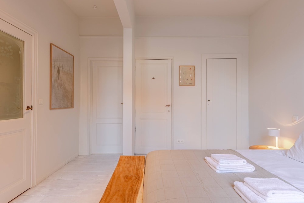 Bruges Vacations - Inviting and Bright Guest Room in City Center - Property Image 18