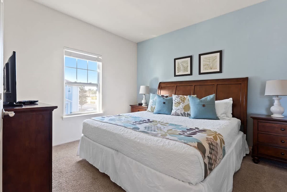 Charming Townhouse 4 BR up to 12 People Wl8972