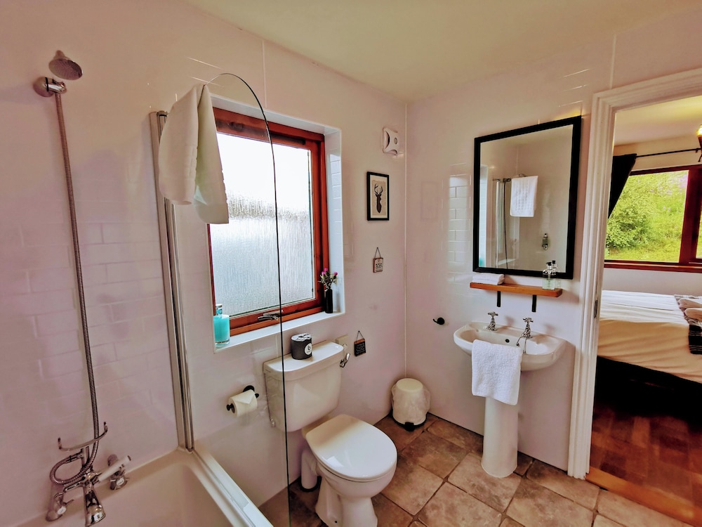 Applecross B&B and Cabins