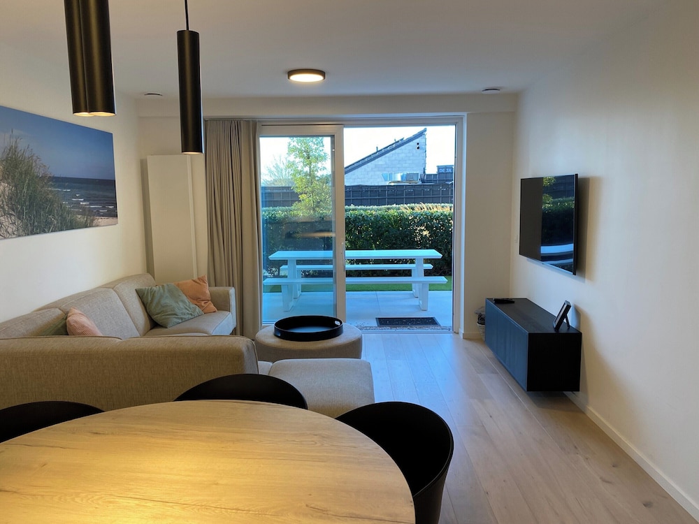 Apartment Near Marina Nieuwpoort & Pool
