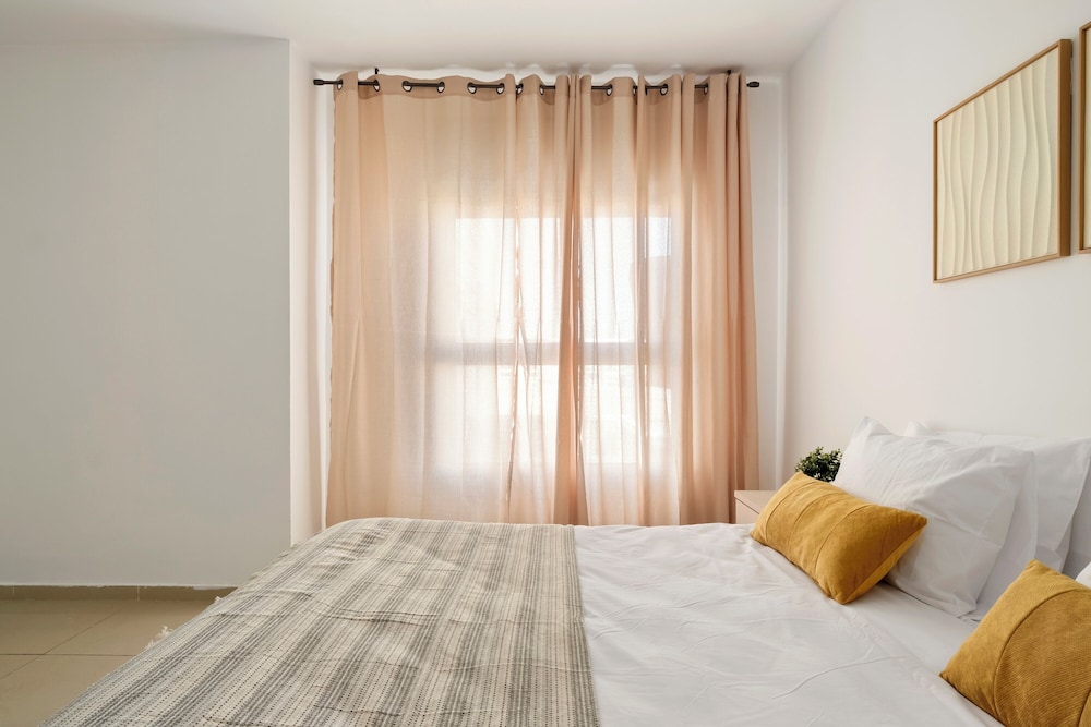 Sea View Beach Penthouse by Sea N' Rent
