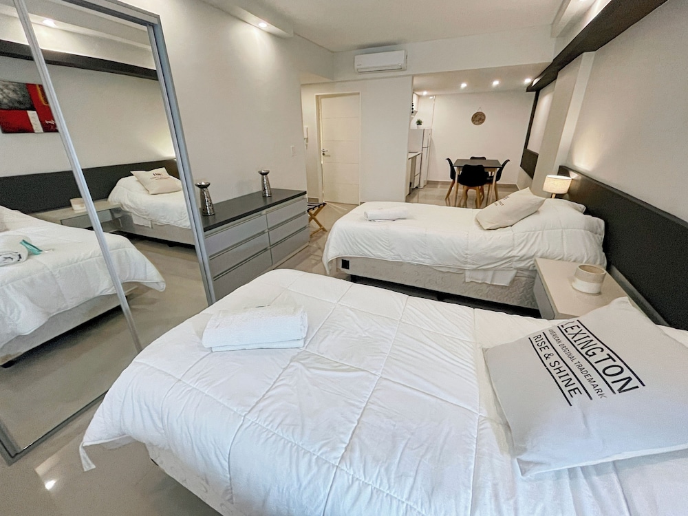 Ayres Suites Moreno