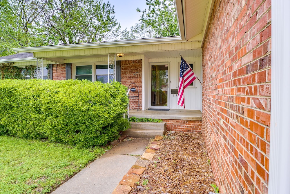 Sebring Vacations - Tulsa Home Near AR River The Gathering Place! - Property Image 32