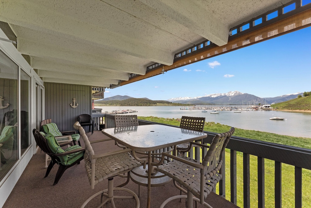 Anchorage West Condos Building 10, Unit #105