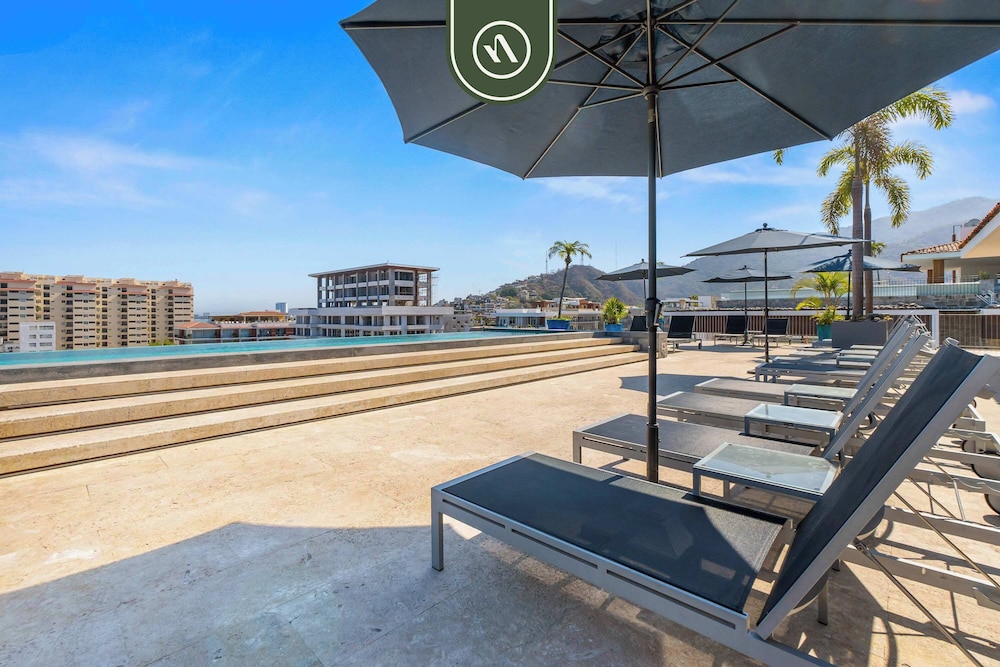Elegant Studio in Romantic Zone - Rooftop Pool