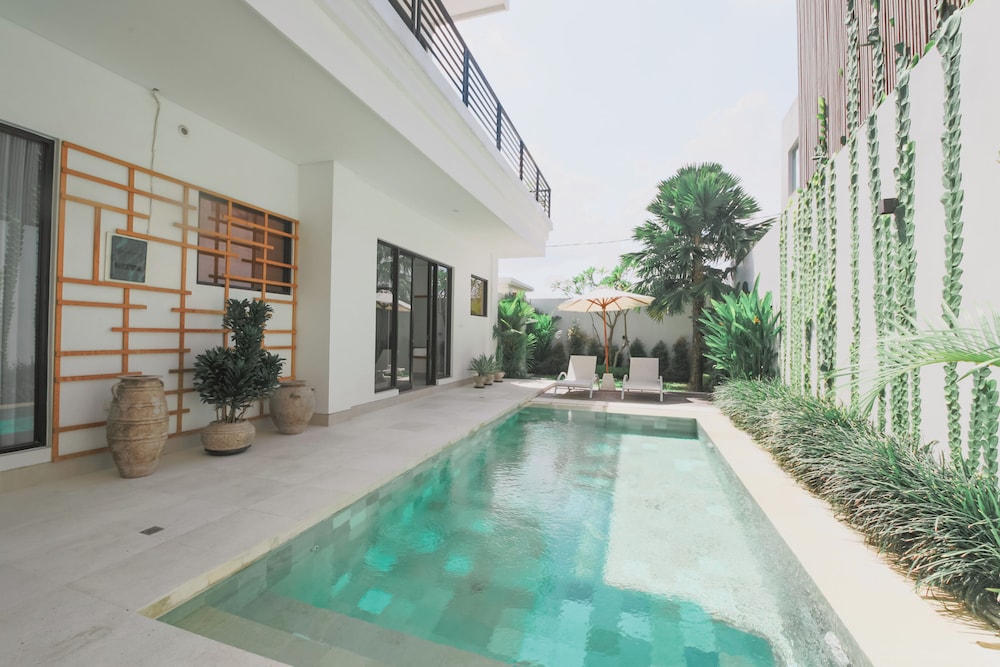 LINDT - Bali Invest Club