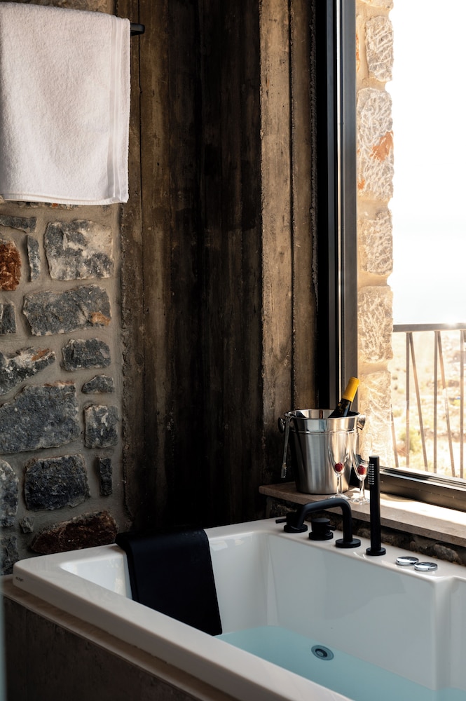 Petres Luxury Villas