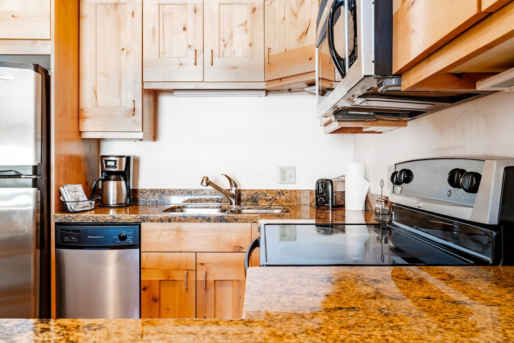 The Loft at Mountain Village by All Seasons Resort Lodging
